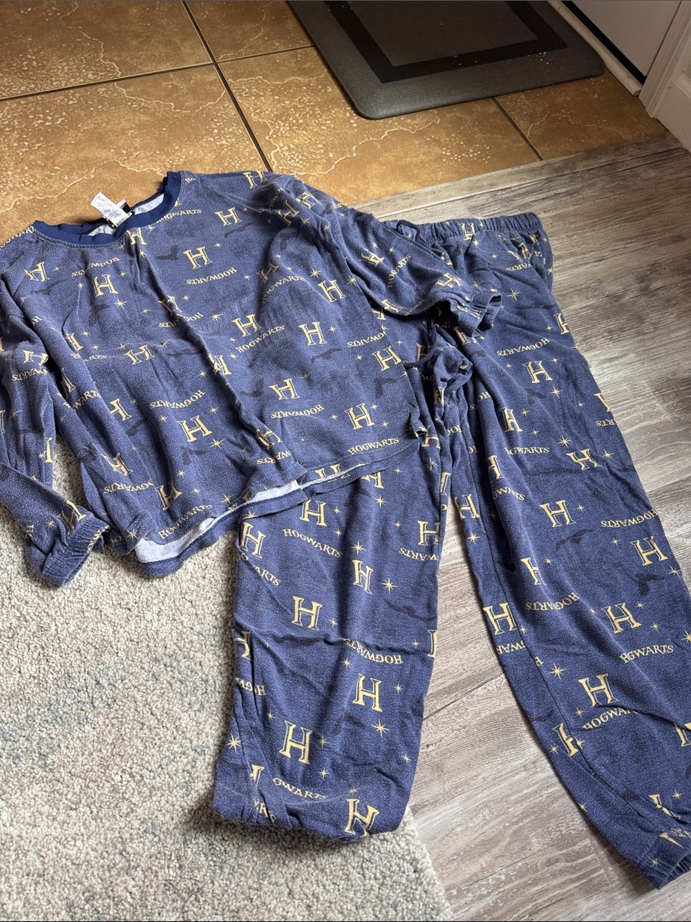 Navy Hogwarts Logo Long-Sleeve Pajama Set